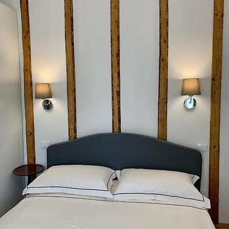 Relais Torre Dei Torti - Luxury Frühstückspension *