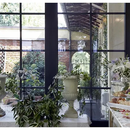 Bed & Breakfast Relais Torre Dei Torti - Luxury